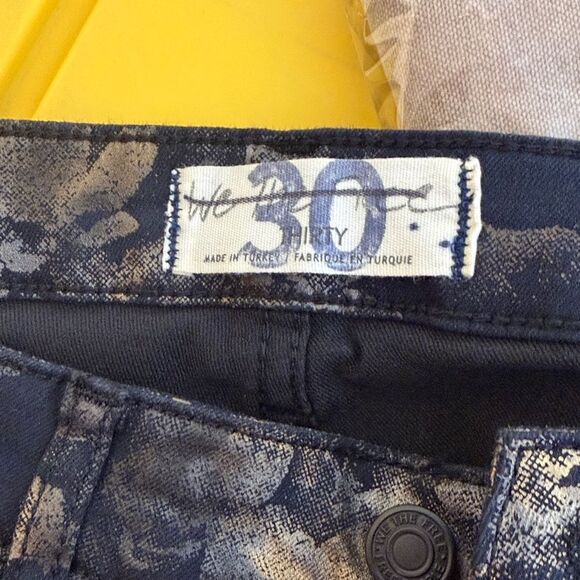 Free People Inferno Flare Black and Gold Patterned Stretch Pants Size 30 - Picture 11 of 15